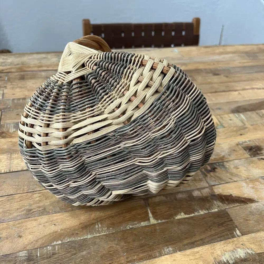 Gods Eye Handmade Woven Butt Basket 13